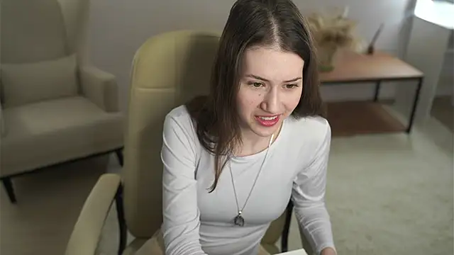 OdiIiaChavarria online show from March 2026 01:07:01 PM