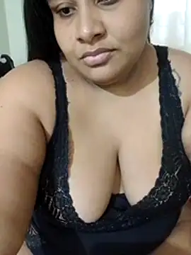 gordinhafogosaa online show from April 2026 07:42:02 PM