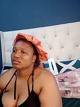 Cuddle Zee online show from March 2026 01:38:02 PM