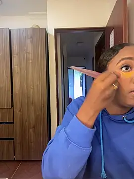 Emi rousse online show from April 2026 01:12:02 PM