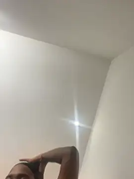 Emi rousse online show from March 2026 01:01:01 PM