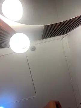 Emi rousse online show from April 2026 11:49:02 AM