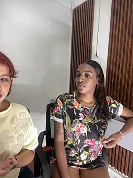 Emi rousse online show from March 2026 01:07:02 PM