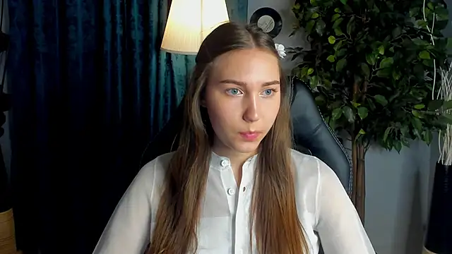 OliviaLang online show from March 2026 01:57:01 PM