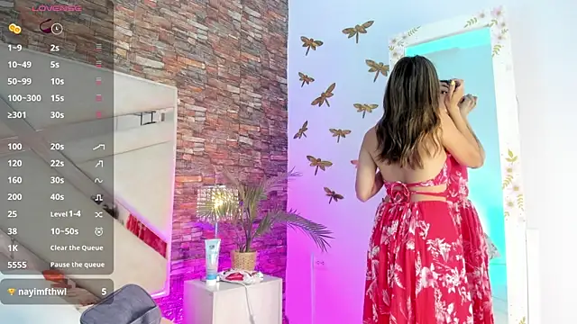 lucy davies online show from March 2026 11:43:01 AM