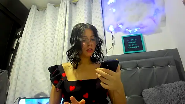 Miranda-cambell online show from May 2026 11:22:01 PM