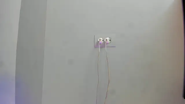 Nahomy Collins  online show from March 2026 07:29:01 PM