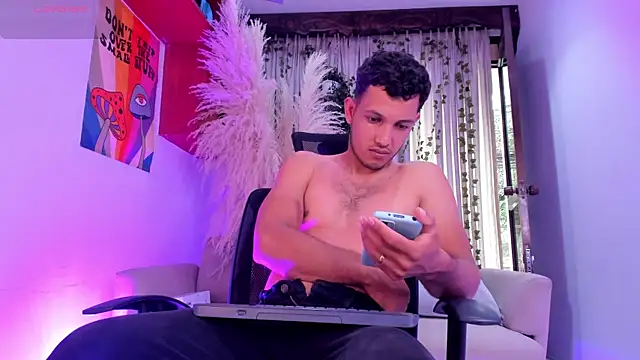 MaxiStanford online show from May 2026 08:42:02 PM