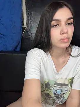 Lucy doll666 online show from May 2026 02:05:01 AM