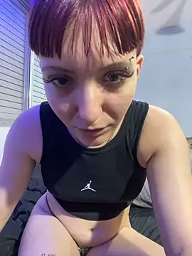 Foxxyice online show from March 2026 06:27:02 AM