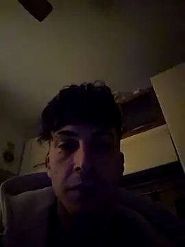 Andreakkkk online show from April 2026 11:44:01 PM