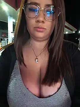 maleja smmith online show from April 2026 05:26:02 AM