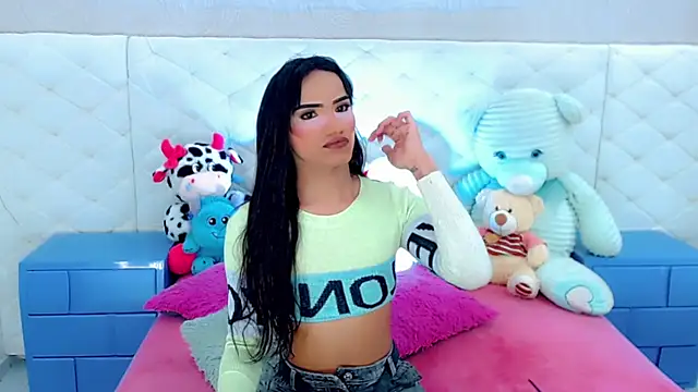 catriona queen16 online show from April 2026 02:58:01 AM