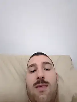 straightdude99 online show from April 2026 11:17:02 PM