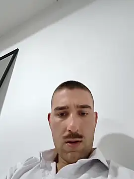 straightdude99 online show from March 2026 01:00:01 AM