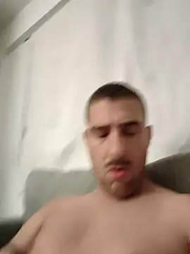 straightdude99 online show from March 2026 11:08:01 PM