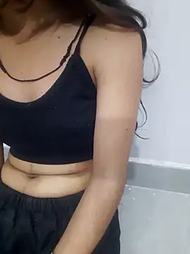 Tanu688 online show from April 2026 06:43:01 PM