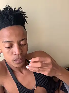 Snapshot of Kinky-Nicky04 chatting on March 2026 01:16:01 PM Kinky-Nicky04 online show from March 2026 01:16:01 PM