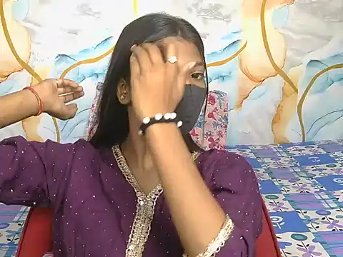 Snapshot of yours-isha chatting on June 2026 04:57:01 AM yours-isha online show from June 2026 04:57:01 AM