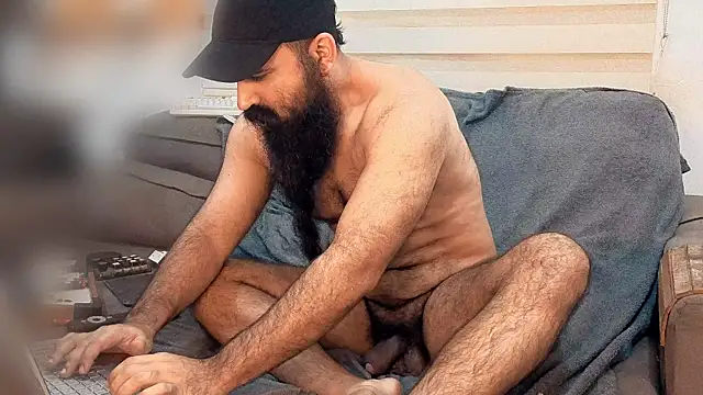 Barba Negra Fumador online show from May 2026 04:21:02 PM