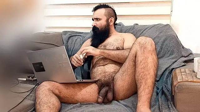 Barba Negra Fumador online show from June 2026 10:00:01 PM