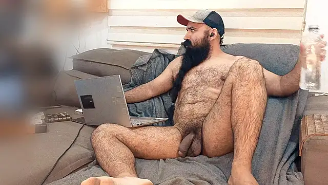 Barba Negra Fumador online show from May 2026 03:06:02 PM