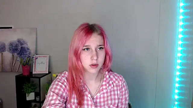 Scarlett lil online show from April 2026 07:26:01 AM