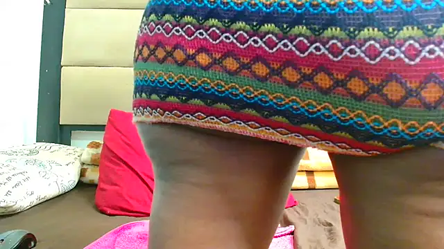 SpicyKittyxxx online show from April 2026 08:06:01 PM