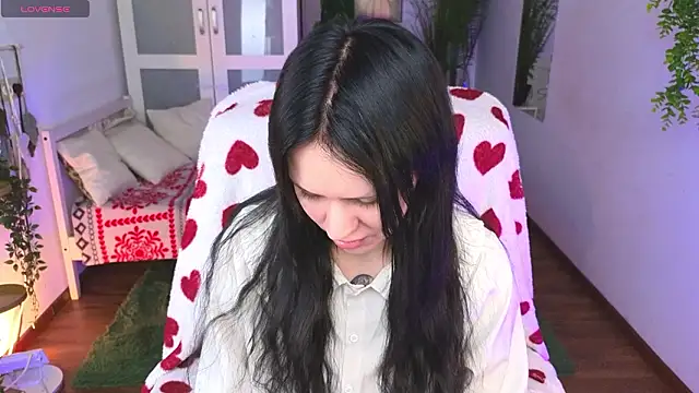 kittenlolla online show from March 2026 05:35:02 AM