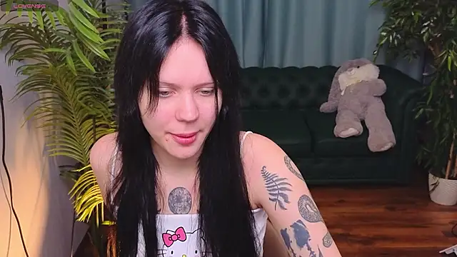 kittenlolla online show from March 2026 05:47:01 AM