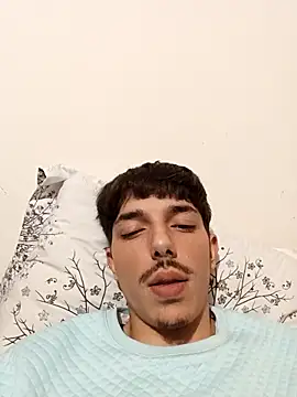 danbig01 online show from April 2026 06:47:02 PM