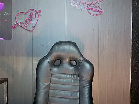 annacraigsense online show from April 2026 09:16:02 AM