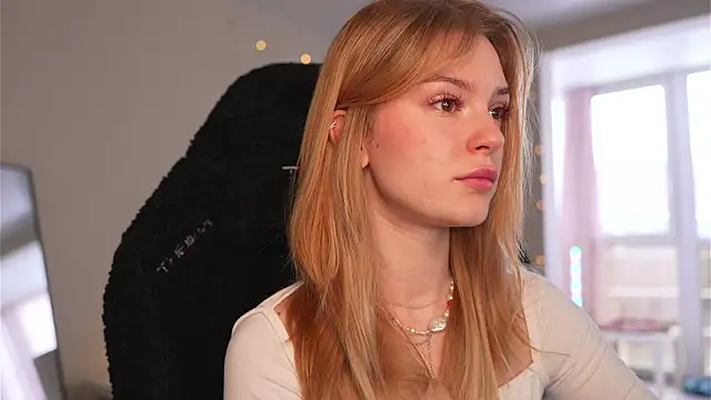 cyberl0ve  online show from March 2026 09:24:02 AM