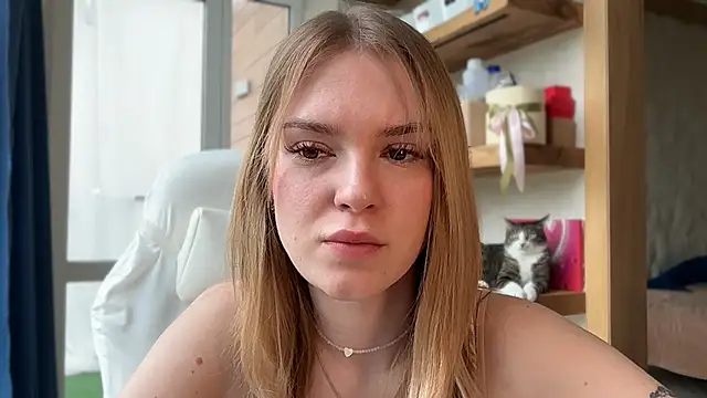 Snapshot of cyberl0ve_ chatting on May 2026 12:55:02 PM cyberl0ve online show from May 2026 12:55:02 PM