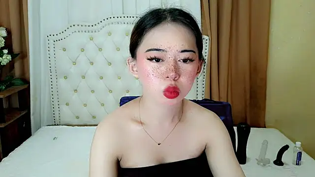 Seductive sophie online show from June 2026 02:33:01 AM