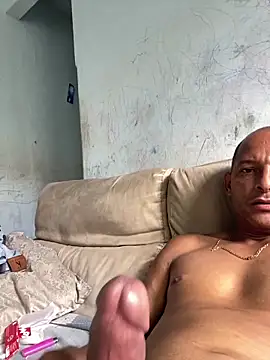 BigBig024 online show from April 2026 03:51:01 PM