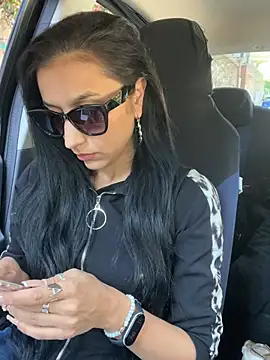 anamaria04 online show from April 2026 02:35:02 PM