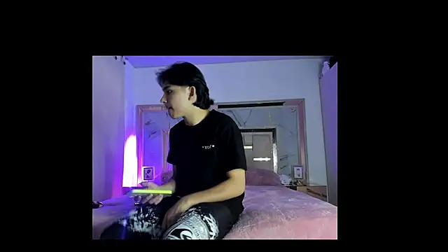 monky 0002 online show from March 2026 11:31:02 PM