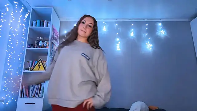 Snapshot of CutieSally chatting on March 2026 06:52:02 PM CutieSally online show from March 2026 06:52:02 PM