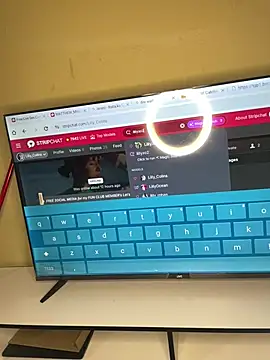 Snapshot of LillyXO2 chatting on March 2026 02:50:01 PM LillyXO2 online show from March 2026 02:50:01 PM