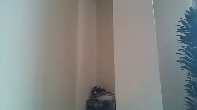 Moonandzukko online show from May 2026 07:56:02 PM
