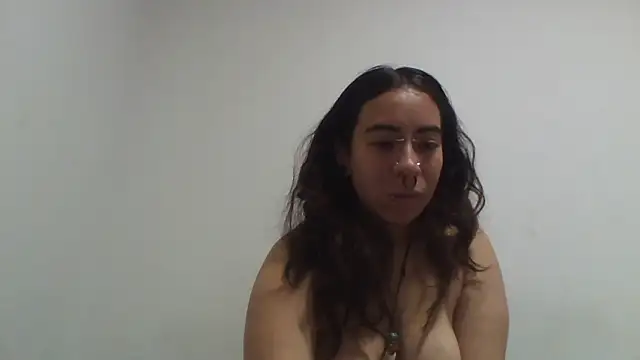 Moonandzukko online show from April 2026 12:38:01 AM