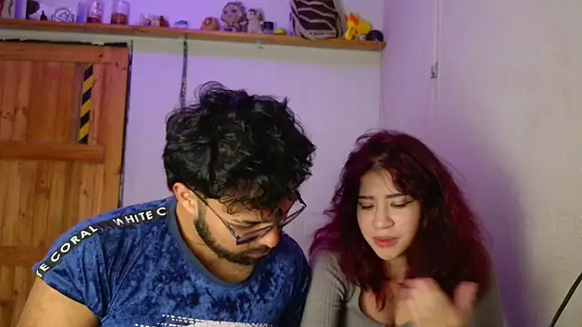 LYNN N SAMUEL online show from April 2026 04:52:01 AM