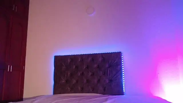 sweetsea  online show from April 2026 11:40:02 PM