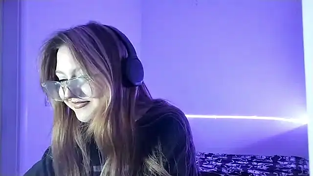 CucKuhta online show from March 2026 10:18:01 PM