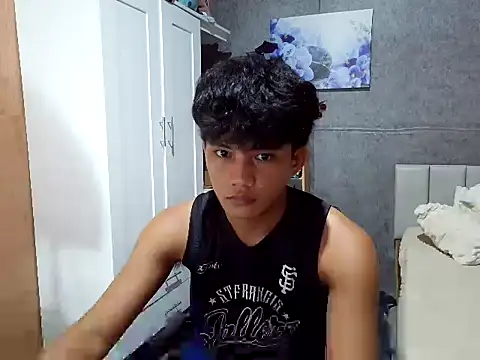 Snapshot of marksurelyhard chatting on May 2026 05:53:01 PM marksurelyhard online show from May 2026 05:53:01 PM
