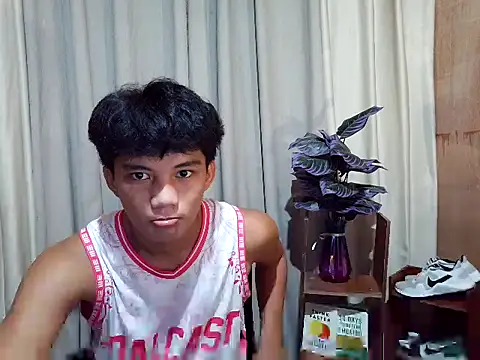 Snapshot of marksurelyhard chatting on March 2026 07:47:01 AM marksurelyhard online show from March 2026 07:47:01 AM