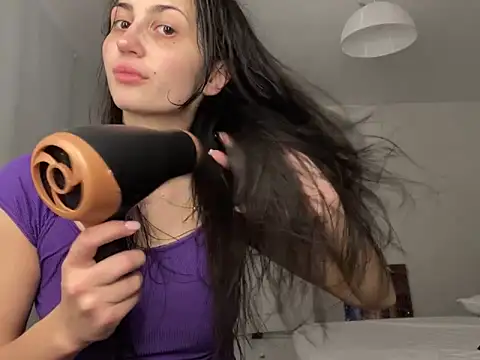 Ellamay06 online show from March 2026 05:58:02 PM