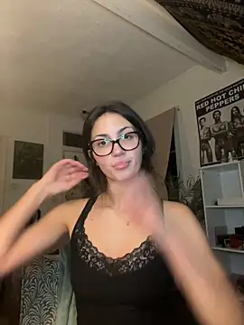 Ellamay06 online show from March 2026 09:31:02 PM