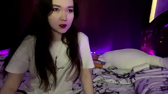 TecnaSanzz online show from March 2026 07:43:01 AM